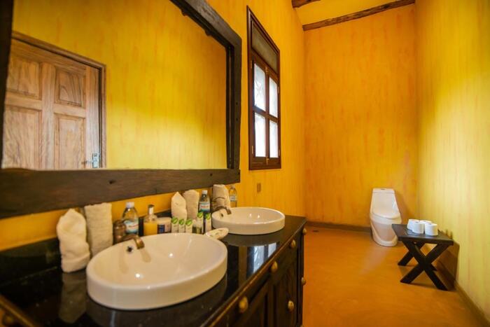 Buffalo Safari Lodge