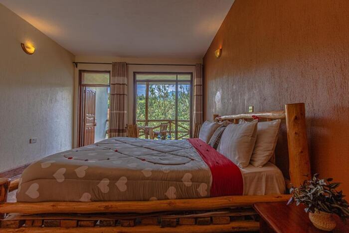 Rushaga Gorilla Lodge
